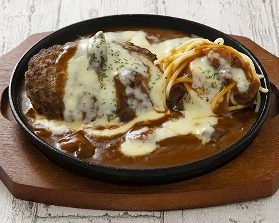 千田の煮込みハンバーグ