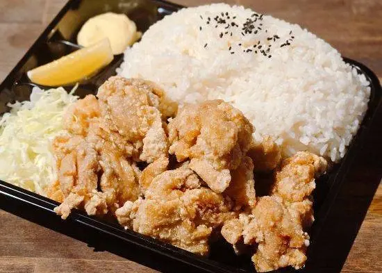 【1キロ弁当!!】地鶏マニア 八王子