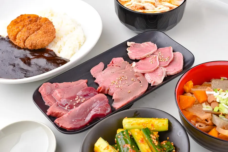 立ち呑み処やす吉 本店