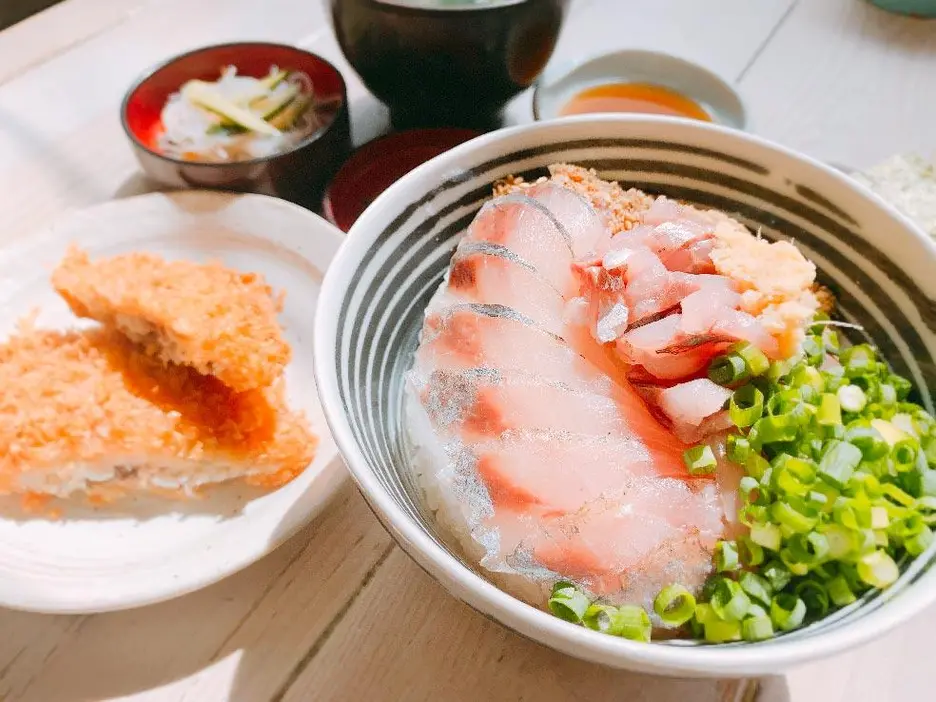 鯵家 赤羽店