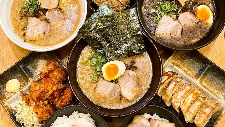 くねくねラーメン 大須万松寺店