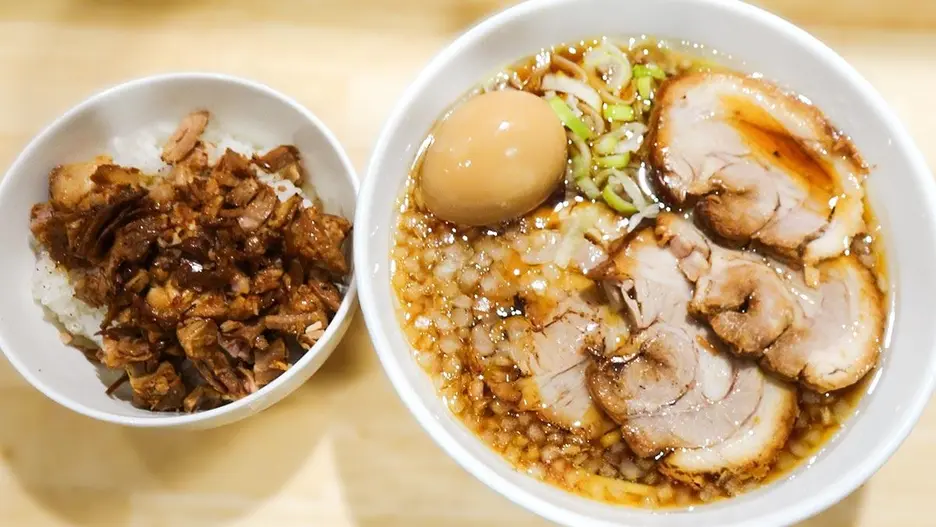 竹岡式ラーメン 松乃家 尻手店
