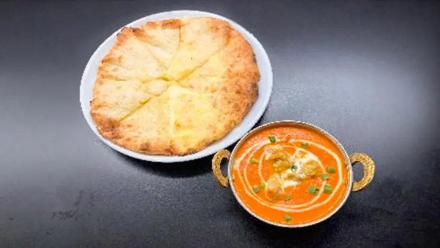 インドネパールレストランラリグラス