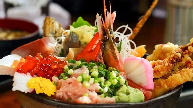 本格海鮮丼 とと家