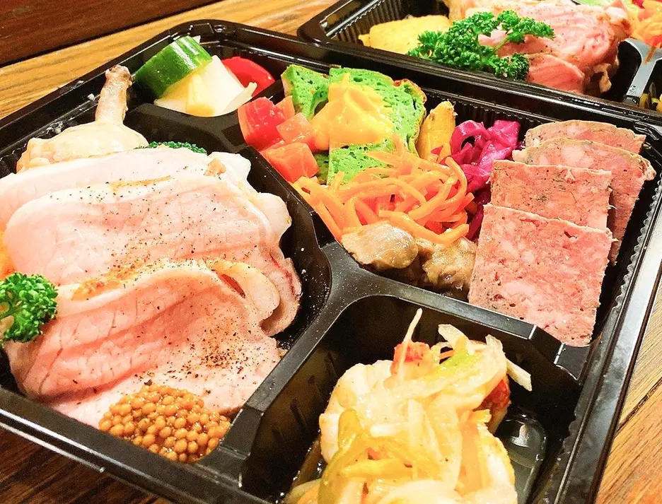 神田ワイン食堂パパン
