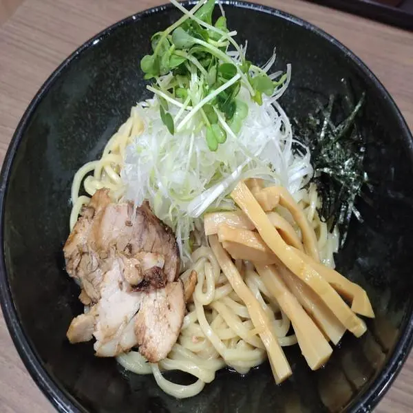 油そば専門店横浜麺屋 とりのゆ