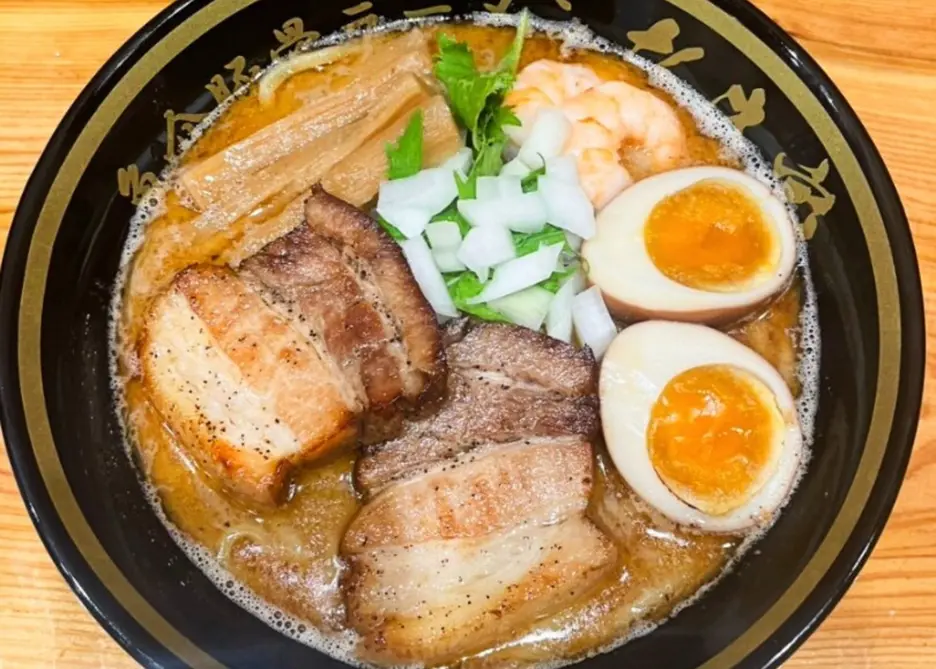 魚介豚骨ラーメンあき家