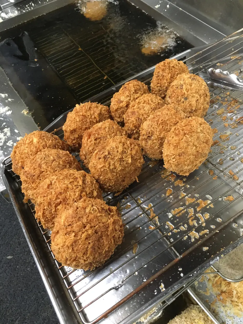 亀有メンチ