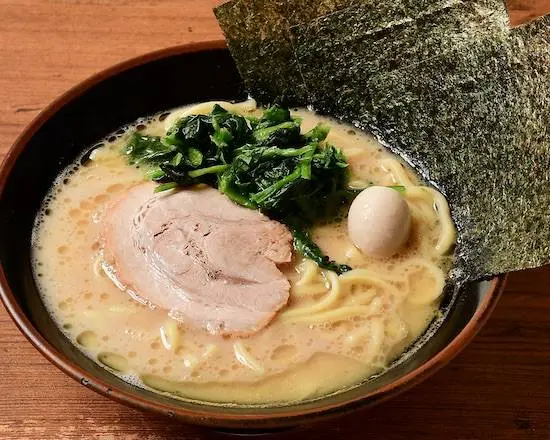 横浜家系ラーメン 極味家 日ノ出町店