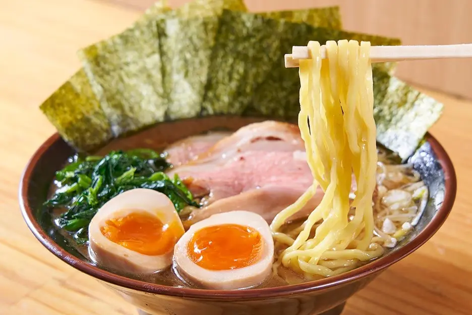 秋葉原ラーメン わいず