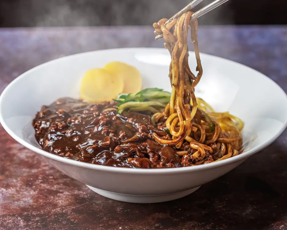 韓国ジャージャー麺専門店 梨泰院トンバンジャージャー麺 扇店