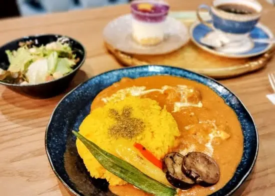 +Plus I Cafe