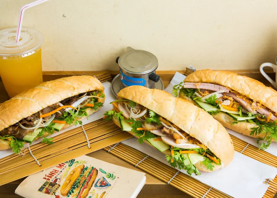 BANH MI XIN CHAO 池袋店